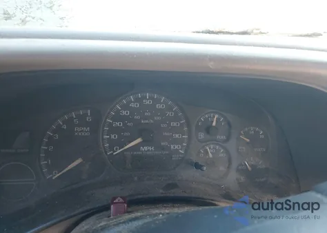 2001 GMC Yukon Sle z USA, uszkodzony, nr VIN 1GKEC13T81R182766